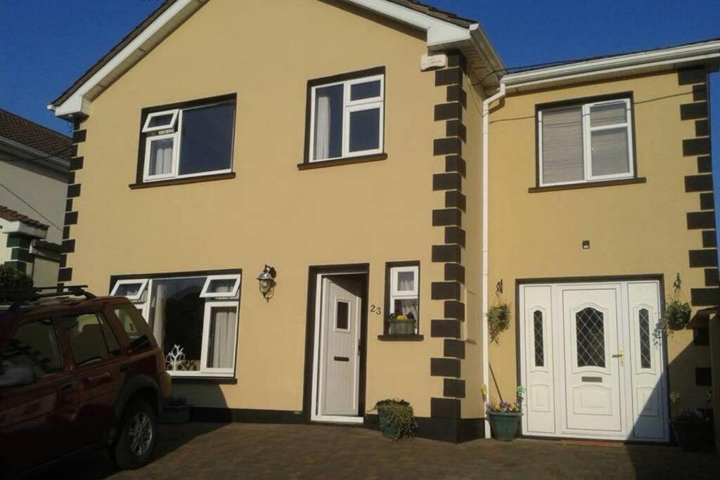 Apartment Mullingar Town Bagian luar foto